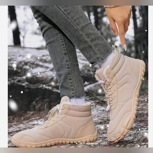 Hike Footwear* Fur Lined Sneakers Size 39 (8.5-9)